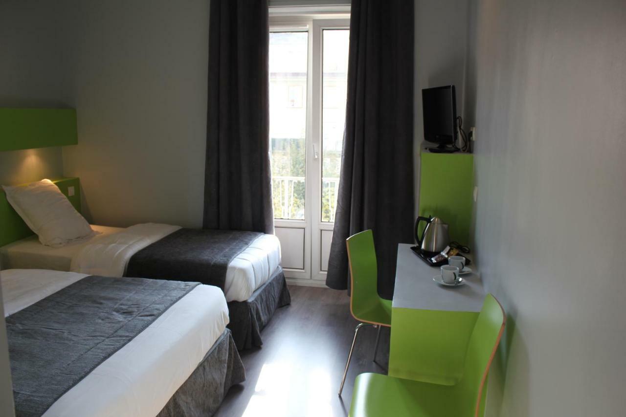 Hotel Esplanade 2*